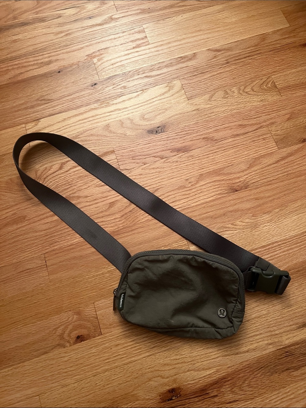 lululemon athletica Olive Green Men's Belt Bag